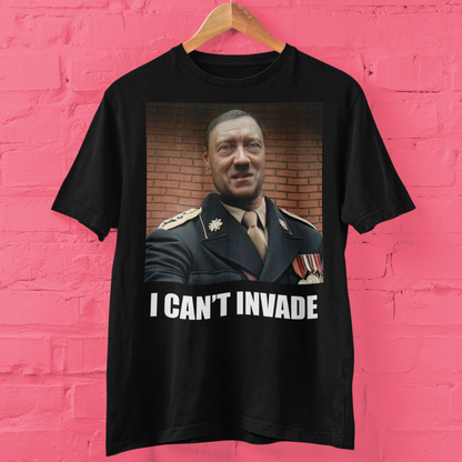 I can't invade - Unisex T-shirt